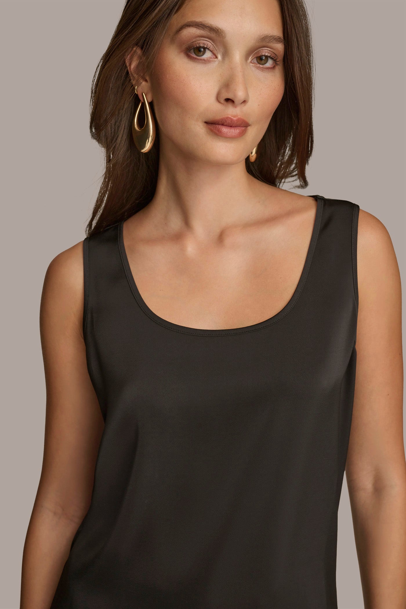 (image for) UNIQUE VALUE CHARMEUSE SCOOP NECK CAMI